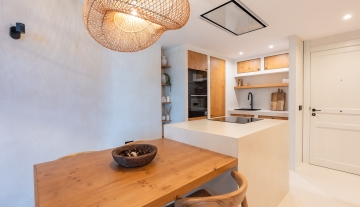 Resa Estates apartment for sale Botafoch Ibiza kitchen 3.jpg